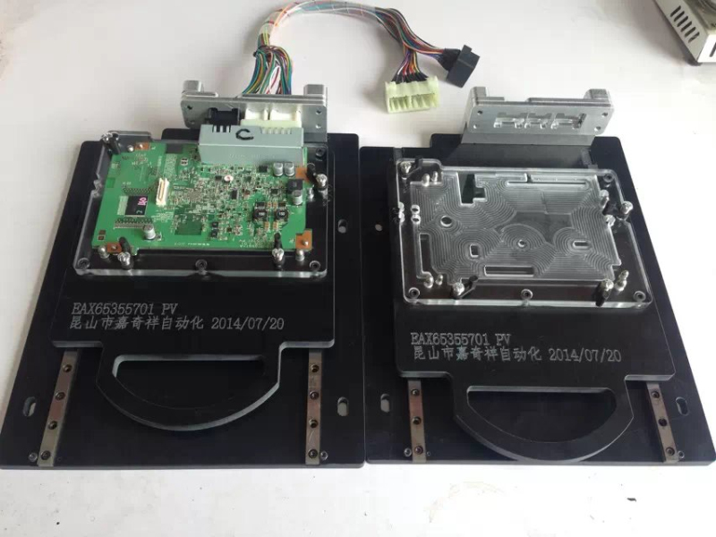 現(xiàn)代車載導(dǎo)航主板老化測(cè)試治具